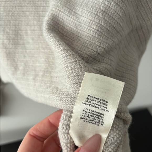 Wilfred Free Lolan Sweater - 100% Merino Wool - Picture 2 of 5